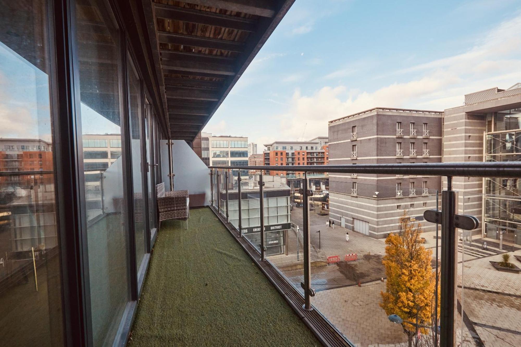 Central Leeds Dock Apt, Free Secure Parking! 2 Bed Exterior foto